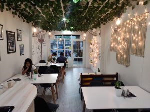 roots_and_leisure_lerinas_cafe_interior