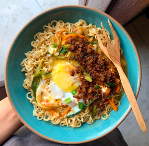 Rootsandleisure_Recipe_instantnoodles